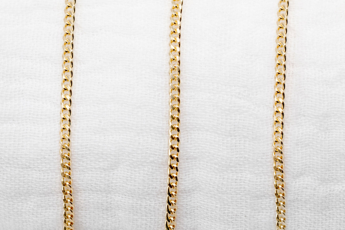 Gold Filled Curb Chain 1.91 x 2.61mm